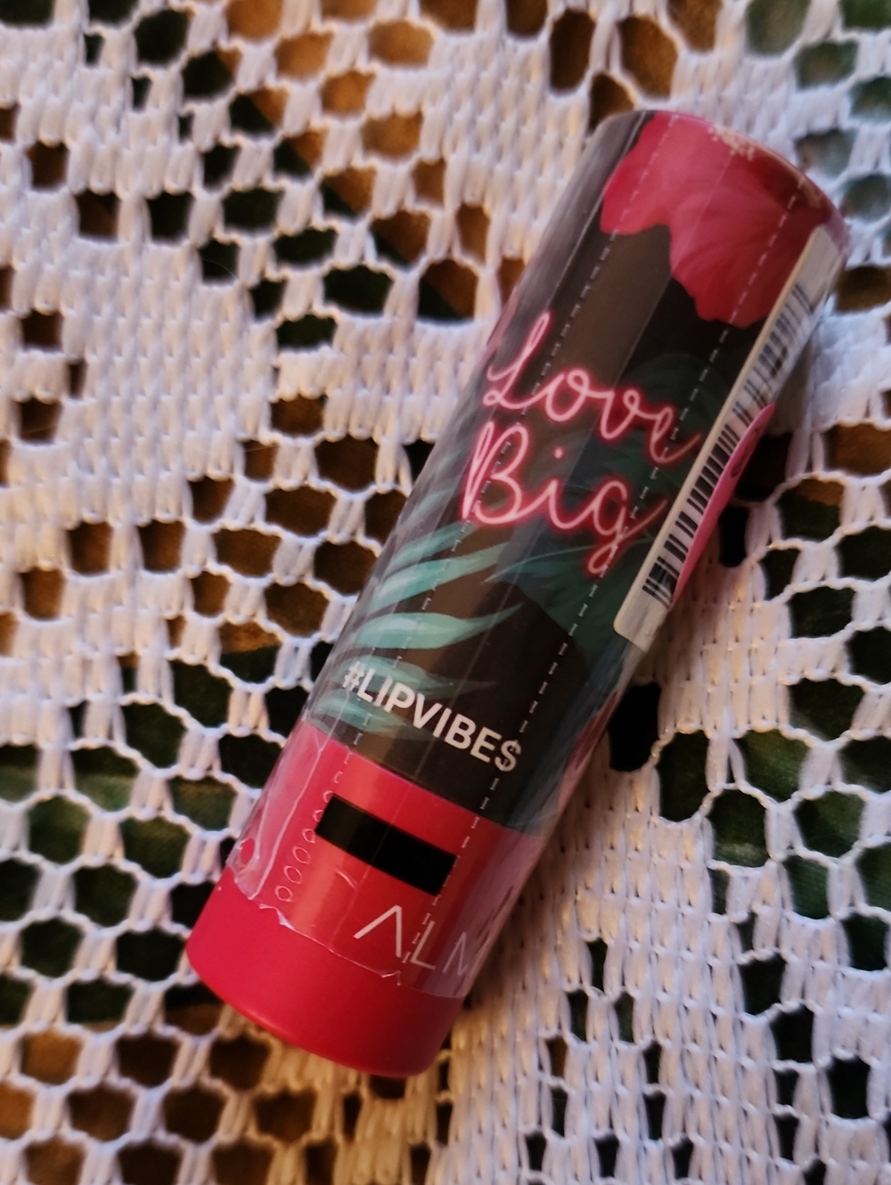 Almay Lip Vibes Love Big Lip Balm in Bright Pink